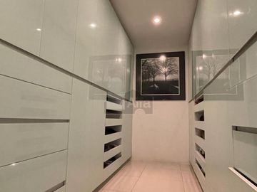 Espectacular casa en Venta en Cumbres del Lago Juriquilla, acabados de Lujo