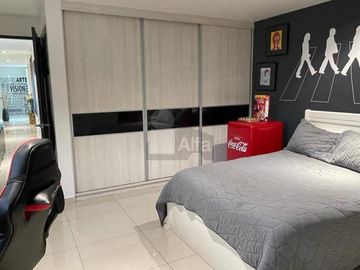 Espectacular casa en Venta en Cumbres del Lago Juriquilla, acabados de Lujo