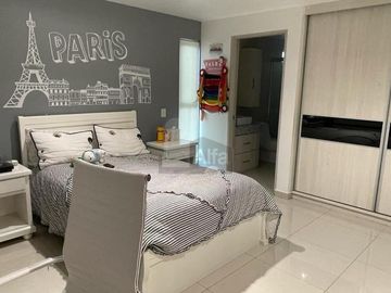Espectacular casa en Venta en Cumbres del Lago Juriquilla, acabados de Lujo