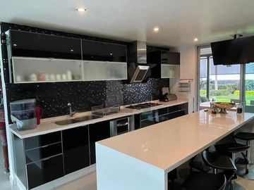 Espectacular casa en Venta en Cumbres del Lago Juriquilla, acabados de Lujo