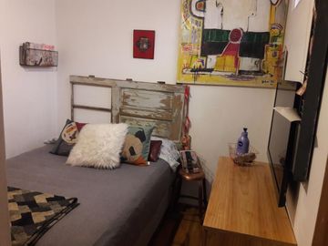 TIPO CASA 3 AMB. LATERAL - EXCELENTE