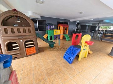 Se vende amplio apartamento en Villa de la Fuente