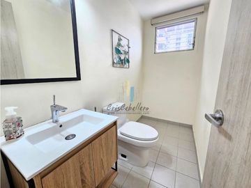 Se vende amplio apartamento en Villa de la Fuente