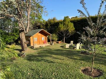 Hermosa Casa Campestre Con Arboles Frutales y Vista Abierta a Rionegro