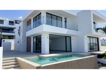 DUPLEX MODERNO VISTA AL MAR EN URB CIUDAD DEL MAR, MANTA