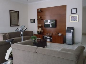 Dijual Cepat Rumah Mewah Siap Huni Lokasi Bagus dan Strategis di Bintara Bekasi Barat