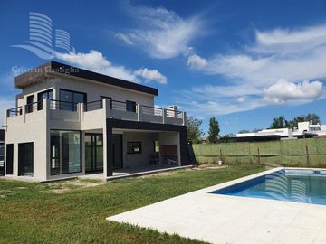 Venta - Casa 4 ambientes, Jardin, Pileta - San Matias, Escobar