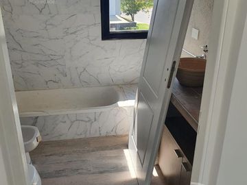 Venta - Casa 4 ambientes, Jardin, Pileta - San Matias, Escobar