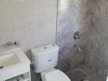 Venta - Casa 4 ambientes, Jardin, Pileta - San Matias, Escobar