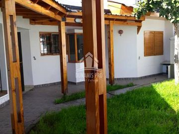 Casa 3 dormitorios - Cipolletti - RÍO NEGRO 