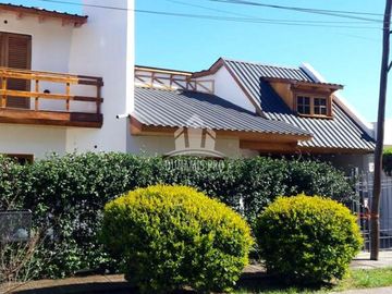Casa 3 dormitorios - Cipolletti - RÍO NEGRO 