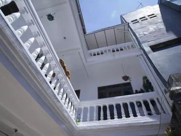 Dijual Rumah Kost aktif di Dago Kota Bandung