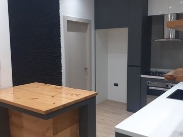 Se Vende Casa Cerca del Mar en Salinas
