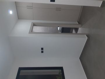 Se Vende Casa Cerca del Mar en Salinas