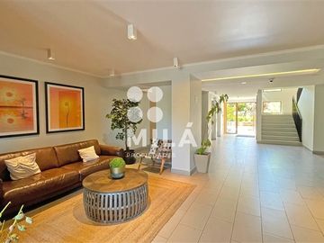 Seminuevo con patio en venta de 2 dorm. en Puerto Varas