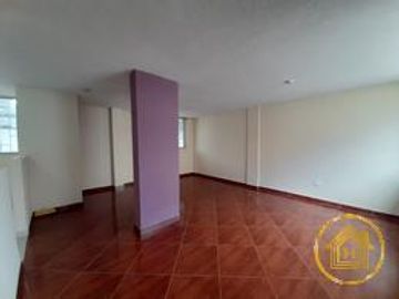 Casa en Venta en conjunto, sector Bellavista de Calderón