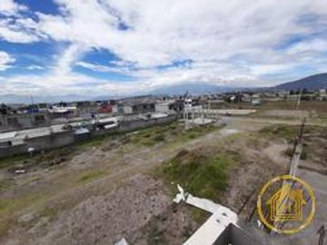 Casa en Venta en conjunto, sector Bellavista de Calderón