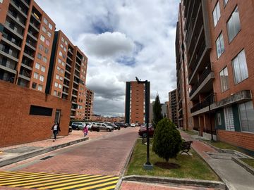 apartamento en arriendo en villas de granada. Cod A7315701