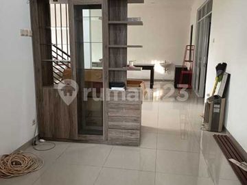 Dijual Rumah di The Green Cluster Vineyard
