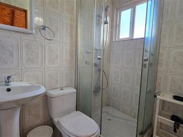 Casa en arriendo de 2 dorm. en Puerto Varas