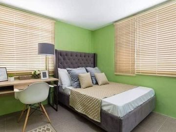 5 Bedroom House for sale