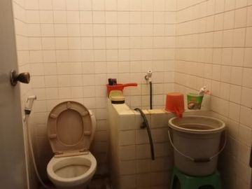 Rumah murah dan lingkungan asri dikawasan Bintaro Sektor 1, Jakarta Selatan, siap huni