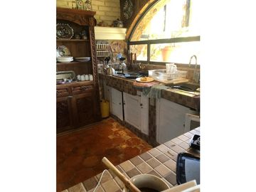 CASA EN VENTA CON VISTA AL LAGO 