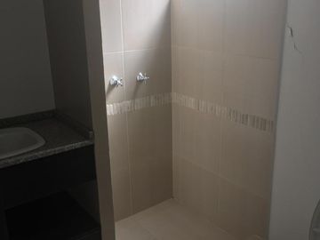 VENDO HERMOSA CASA EN SAN RAFAEL * VALLE DE LOS CHILLOS * 181 m2.