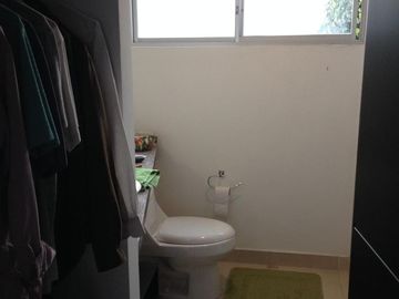 VENDO HERMOSA CASA EN SAN RAFAEL * VALLE DE LOS CHILLOS * 181 m2.