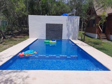 HERMOSA QUINTA EN FRACC. LA CONCORDIA, SECT. LAS ARDILLAS, JUAREZ.
