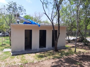 HERMOSA QUINTA EN FRACC. LA CONCORDIA, SECT. LAS ARDILLAS, JUAREZ.