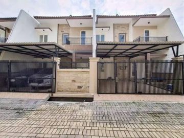 Rumah Baru Cuman 2 Unit di Gayung Kebonsari Injoko