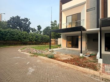 HOT SALE Ready Stock At Discovery Aluvia Type Vista