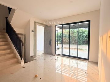 HOT SALE Ready Stock At Discovery Aluvia Type Vista