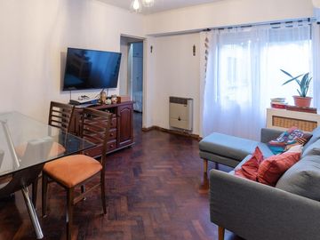 EN VENTA-DEPARTAMENTO DE DOS DORMITORIOS-ZONA CENTRO