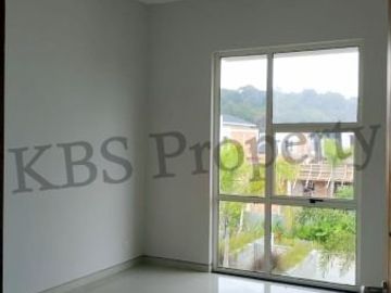 Disewa Rumah 2 Lt Type 141/162 m2 Lokasi The Home Southlink - Batam