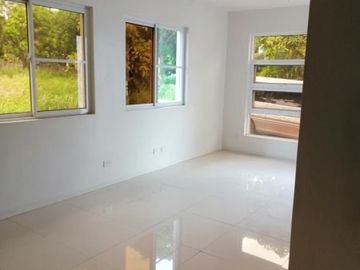 FLORENCE SINGLE DETACHED RFO HOUSE&LOT MANGO GROVE METROGATE