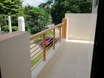 FLORENCE SINGLE DETACHED RFO HOUSE&LOT MANGO GROVE METROGATE