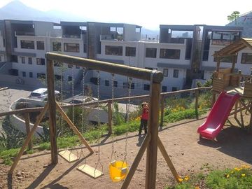 Depto Townhouse en venta 4D/5B Quinchamali Las Condes