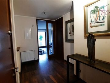 Depto Townhouse en venta 4D/5B Quinchamali Las Condes