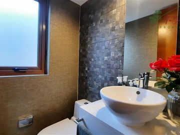 Depto Townhouse en venta 4D/5B Quinchamali Las Condes