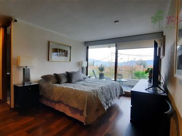 Depto Townhouse en venta 4D/5B Quinchamali Las Condes