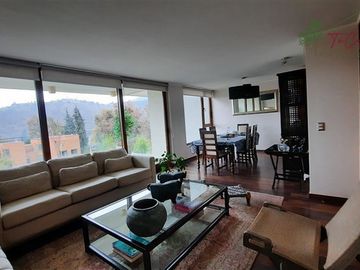 Depto Townhouse en venta 4D/5B Quinchamali Las Condes
