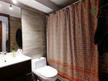 Depto Townhouse en venta 4D/5B Quinchamali Las Condes