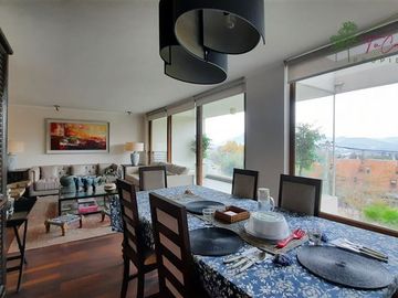 Depto Townhouse en venta 4D/5B Quinchamali Las Condes