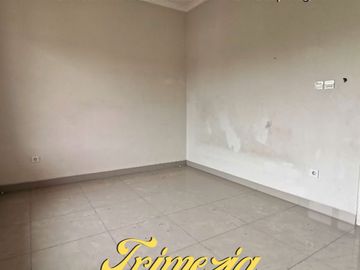 JUAL CEPAT RUMAH MODERN DI PUSAT KOTA GADING SERPONG
