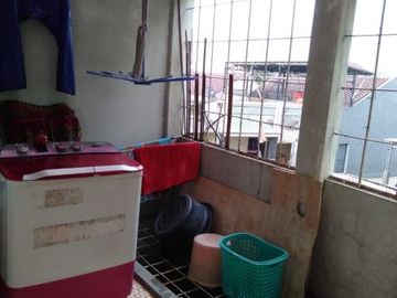 Jual butuh Rumah 2lantai dengan sejuta keuntungan
