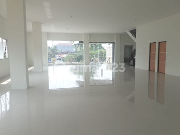 Dijual Gedung Kantor Baru Di Matraman Jakarta