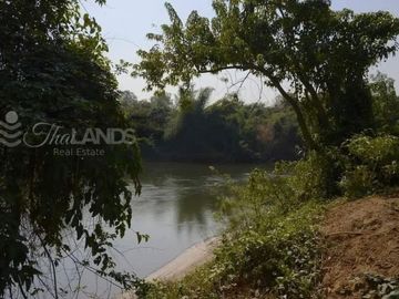 INCREDIBLE RESORT DEVELOPMENT OPPORTUNITY WITH 450 METERS OF RIVERSIDE AND A BEAUTIFUL LARGE SANDY BEACH!!!
