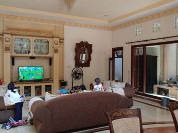 DIJUAL Rumah di Villa Bukit Regency, Pakuwon Indah *HL